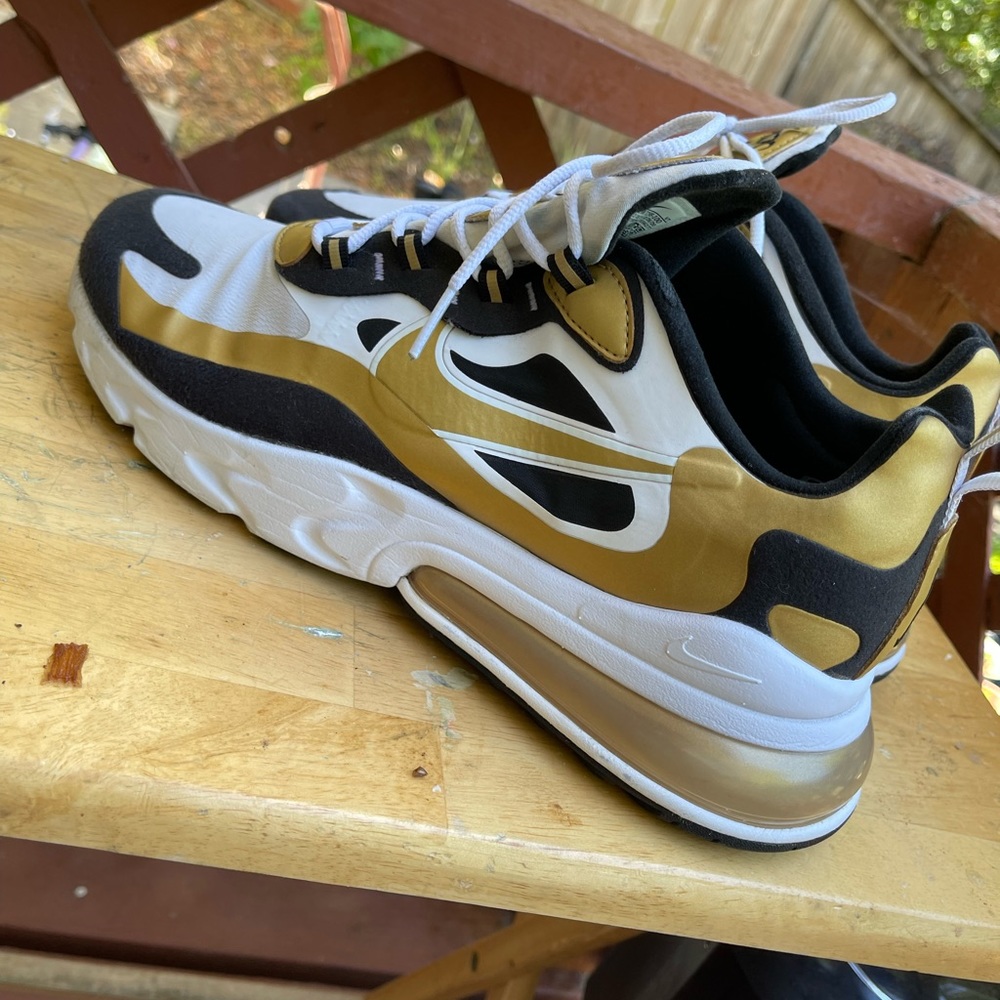 Nike AirMax React 270